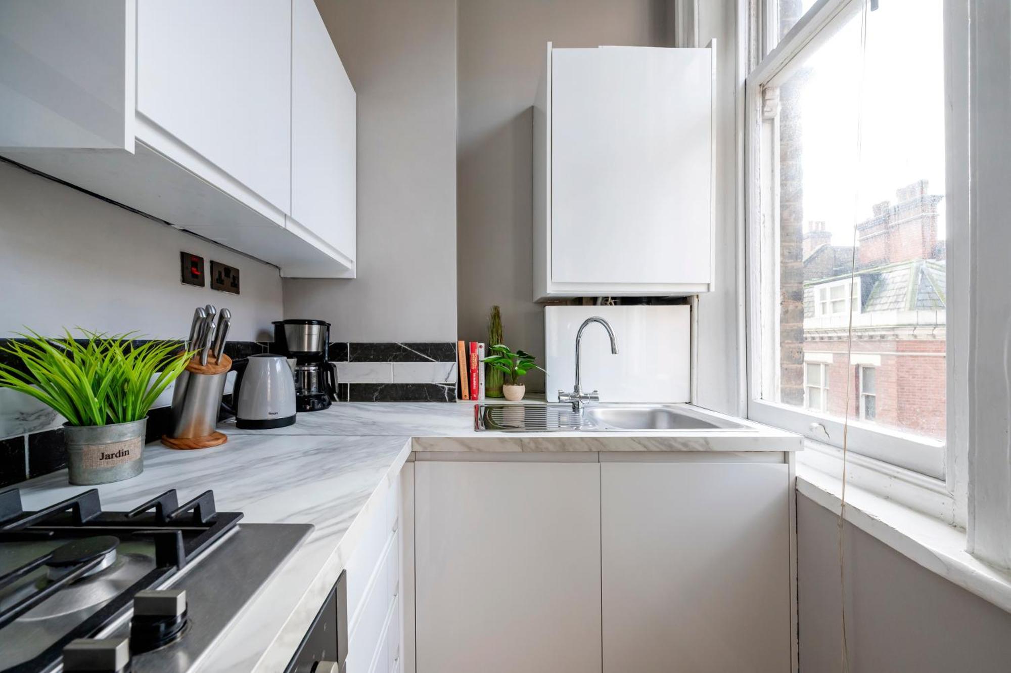 Sunny Corner Apartment In Center Of ロンドン エクステリア 写真
